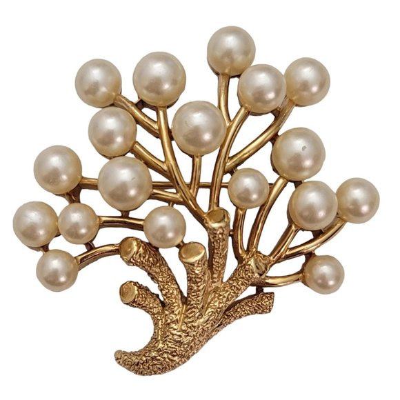 Trifari Crown Over T Gold Tone Faux Pearl Coral Branch Brooch, Signed E472 - Picture 1 of 8